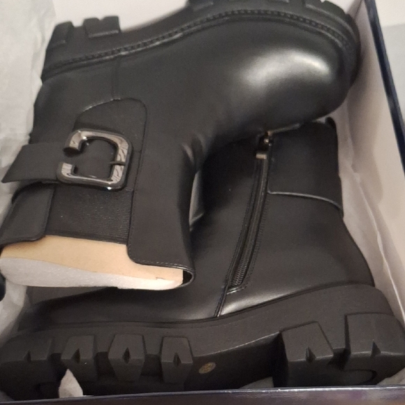 Black Rugged Sole Chunky Ankle Moto Boots with Buckle - Picture 8 of 9